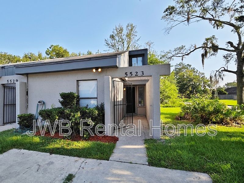 1st image of 5523 S Pines Dr
