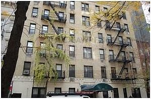 1st image of 210 E 51st St