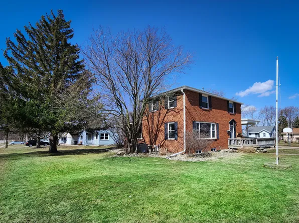 327 S Cedar St, Boone, IA 50036