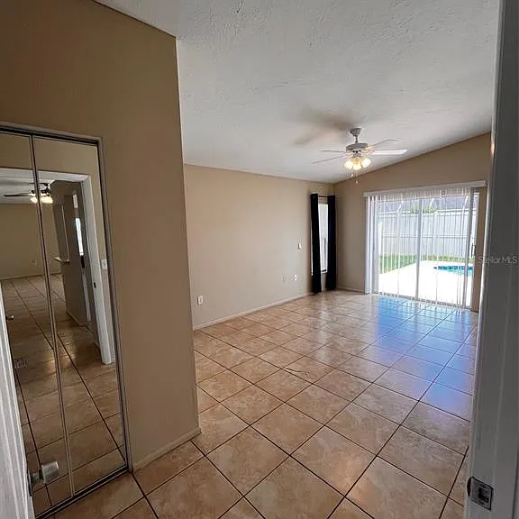 7241 Mauna Loa Blvd — Photo 10