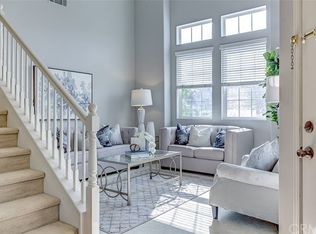 2 Comet Trl, Mission Viejo, CA 92694