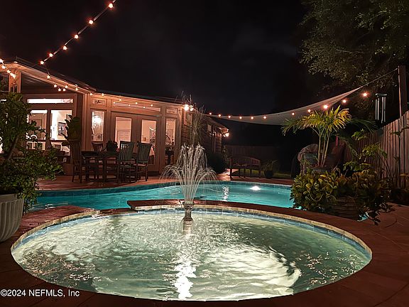 2nd image of 1884 SEA OATS Drive