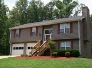 7338 Barkers Bend Dr, Murrayville, GA 30564