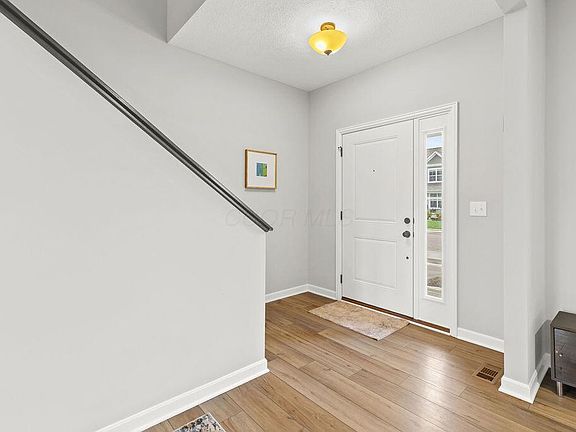 3rd image of 2651 Carmie Dr