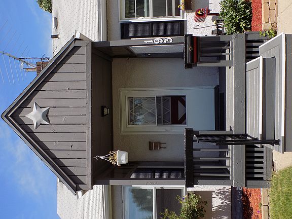5th image of 193 Bernard St E