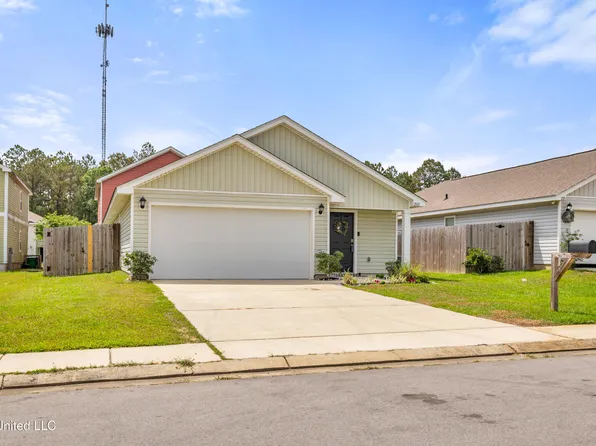 2101 Napoleon St, Ocean Springs, MS 39564