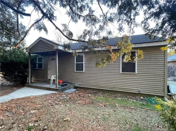 1533 Route 12, Ledyard, CT 06335