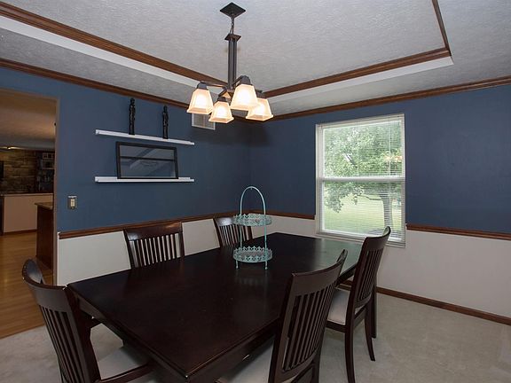 4th image of 8333 Fox Knoll Ct
