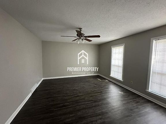 3rd image of 2083 Pennington Gap St
