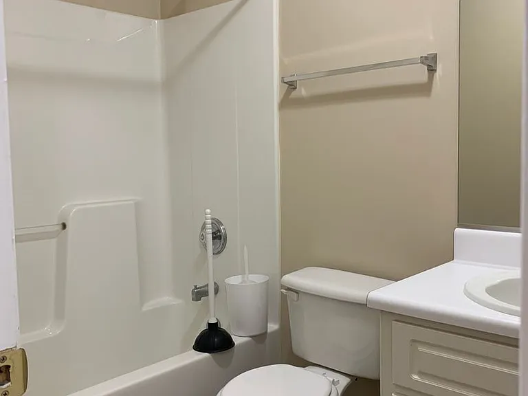 410 Northrop Pl — Photo 6