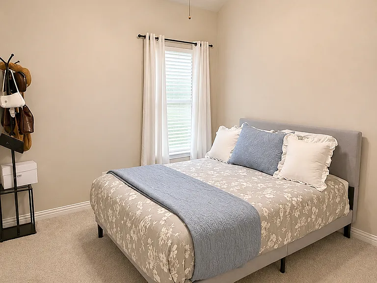 7015 Chackbay Ln — Photo 12