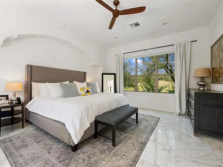 64 Tiburon Dr — Photo 25