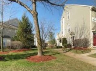 1002B Yarmouth Ln #1002, Mount Laurel, NJ 08054