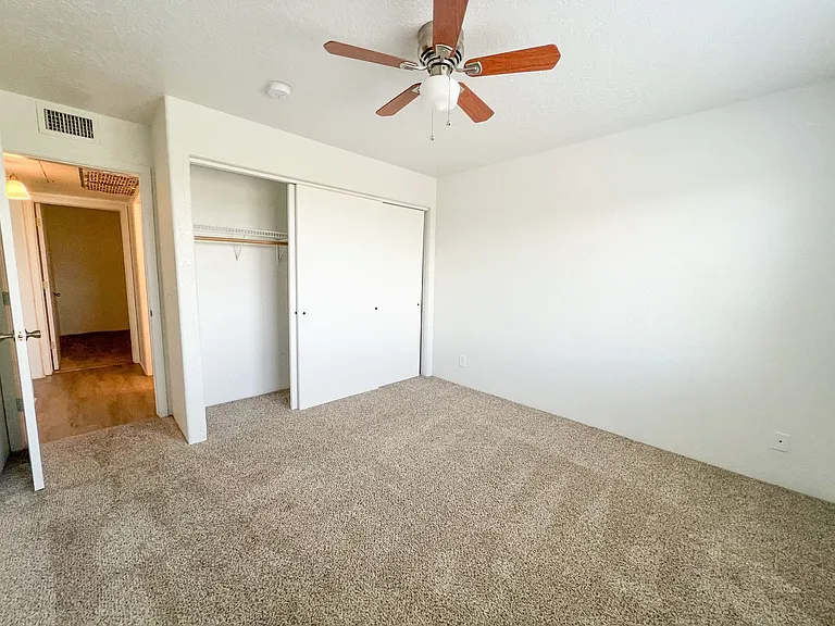 2573 S Quirt Cir #C — Photo 4