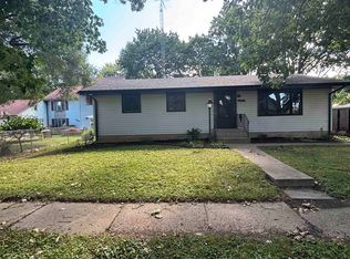 308 W Marshall St, Belvidere, IL 61008