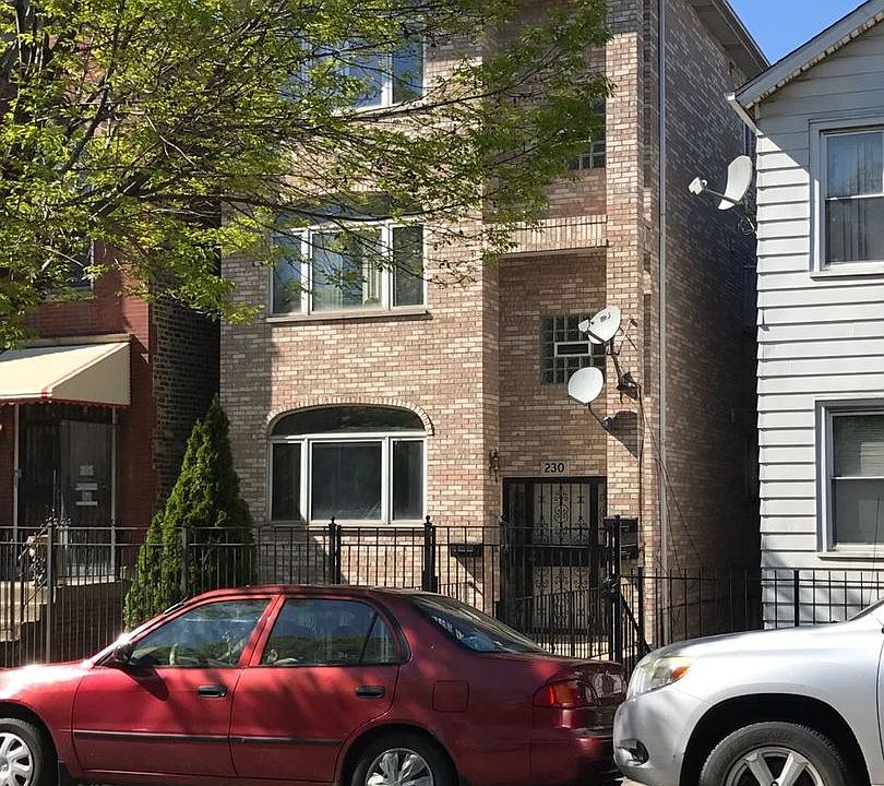 2nd image of 230 W 24th St