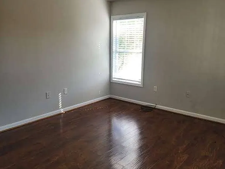 1760 Birch Dr — Photo 13