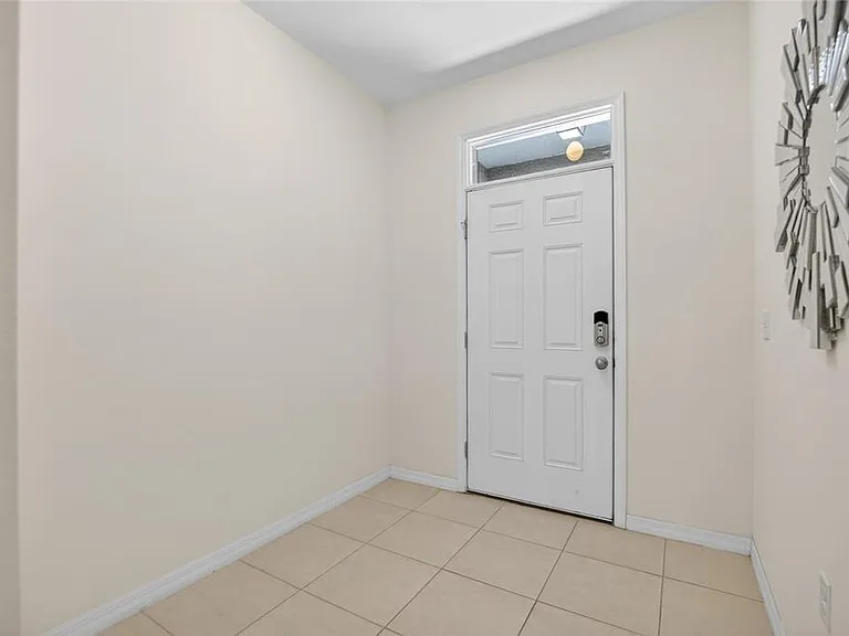 8850 Indigo Trail Loop — Photo 4