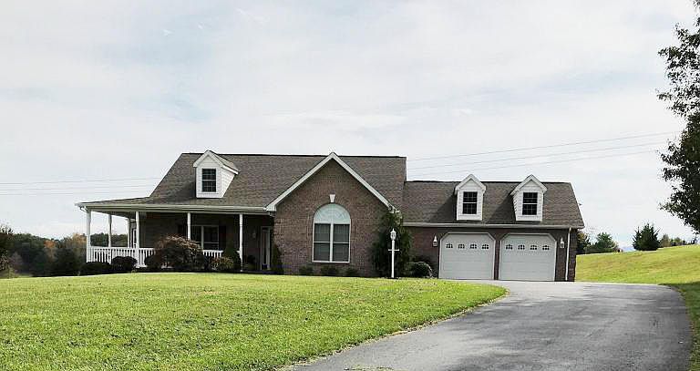 1st image of 574 Plantation Dr