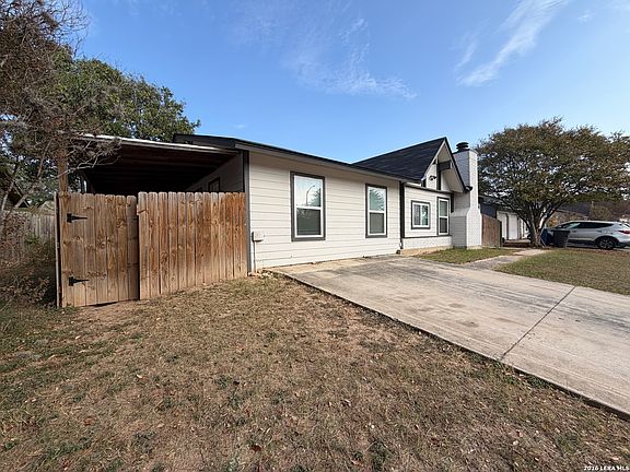 2nd image of 9427 Valley Ridge