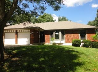 510 SW Elwood Dr, Lees Summit, MO 64081