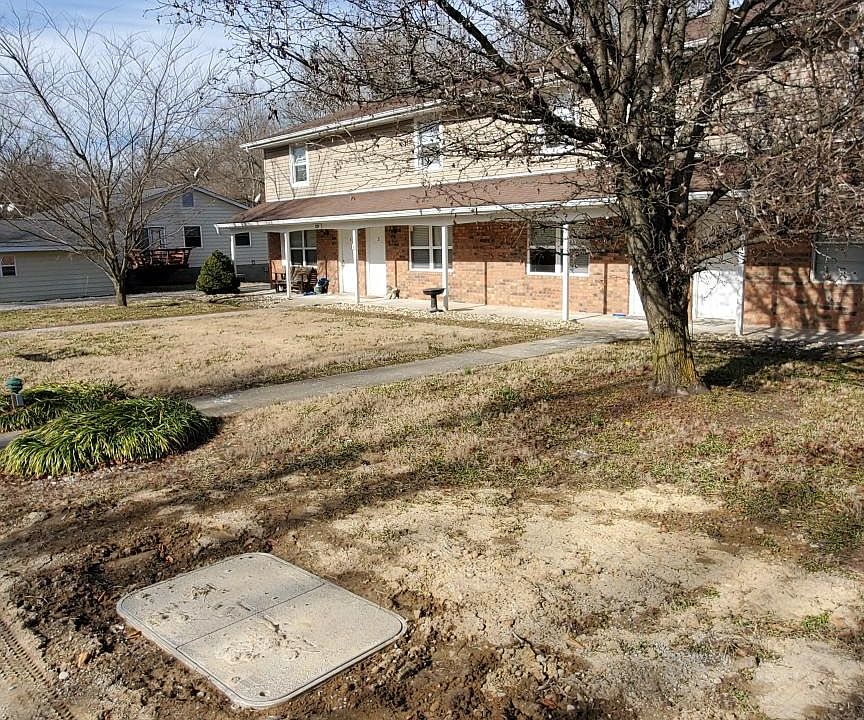 1st image of 129 Village Dr #3