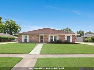8958 Cottage Dr, Baton Rouge, LA 70806