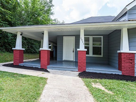 2nd image of 1711 Fremont Pl