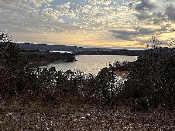 4th image of 626 Ember Rd