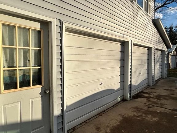 2nd image of 6296 Tecumseh Ave