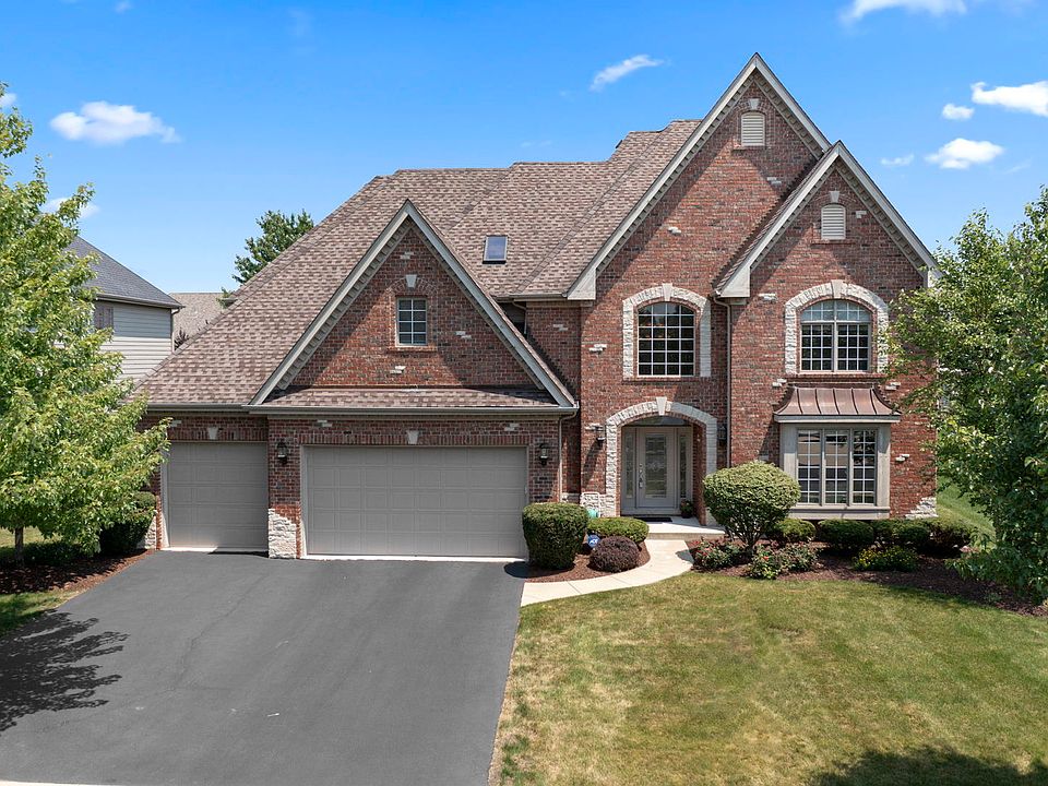 1st image of 11661 Rushmore Dr