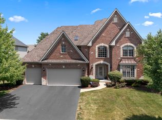 11661 Rushmore Dr, Plainfield, IL 60585