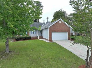 500 Whispering Winds Dr, Lexington, SC 29072