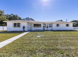 2590 Westland Rd, Mount Dora, FL 32757