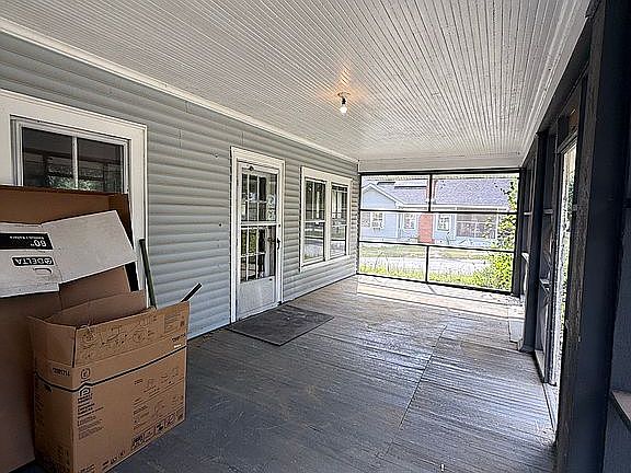 3rd image of 501 McNair Ave