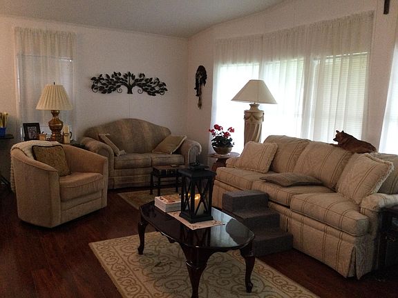 3rd image of 46 Mediterranean Blvd E