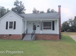 207 S Melville St, Graham, NC 27253