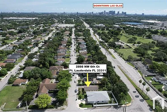 3 bed, 1080 sqft, $2,500 — Photo 2