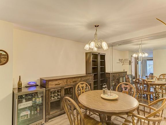 5th image of 467 Hiawatha Trl APT 110