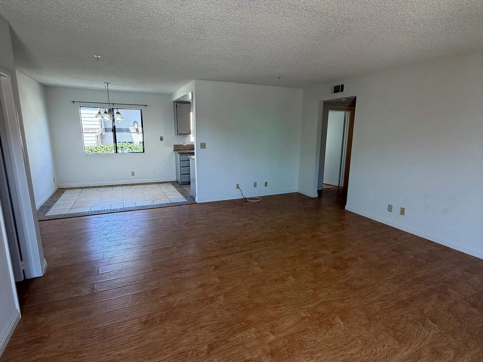 2 bed, $2,680 — Photo 2