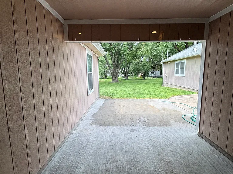 17202 Cerrito Dr — Photo 25