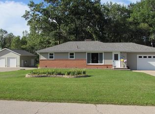 126 Maple Ln, Coleman, WI 54112