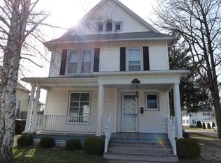 517 N Grant St, Clinton, IL 61727