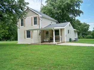 204 E Seward Ave, Burlingame, KS 66413
