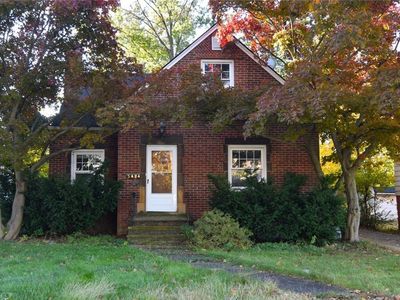 3484 Bainbridge Rd, Cleveland Heights, OH, 44118