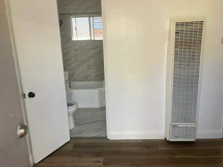 2618 Figueroa Blvd #3 — Photo 9