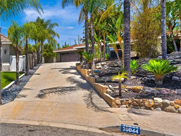 30044 Little Harbor Dr, Canyon Lake, CA 92587