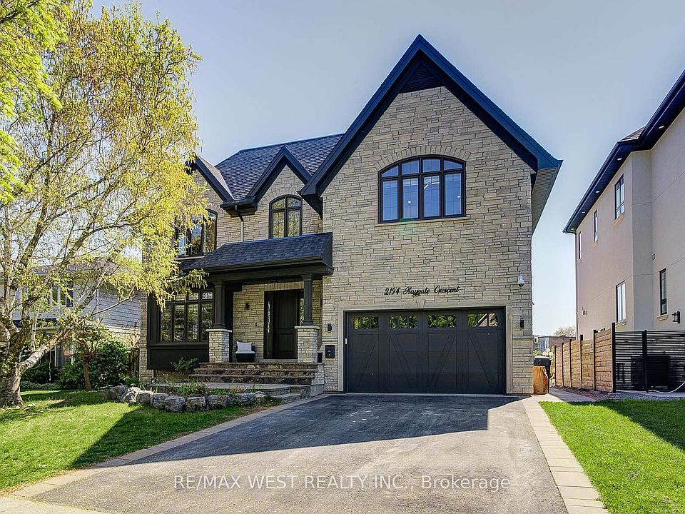 1st image of 2194 Haygate Cres