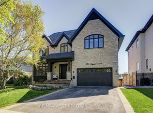 2194 Haygate Cres, Mississauga, ON L5K1L5