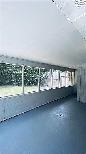Screened Porch